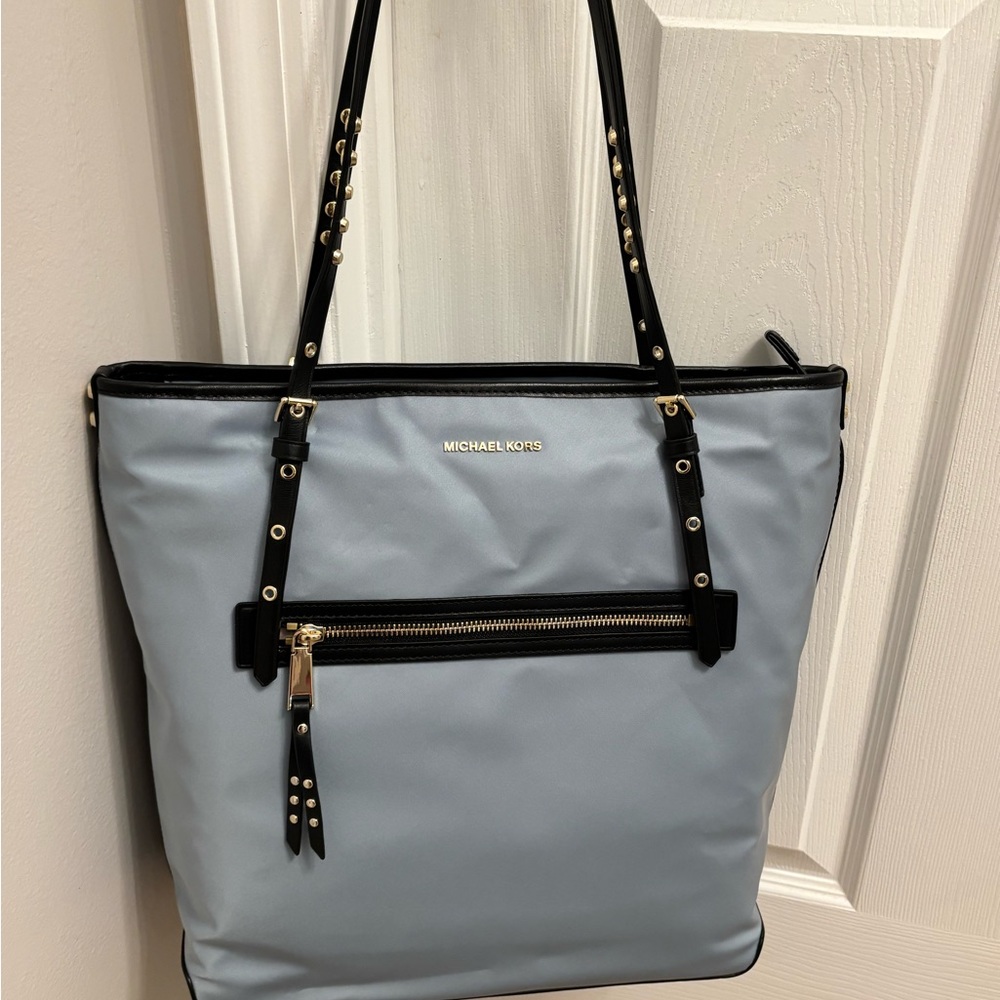 Michael kors brand new blue canvas handbag with tags